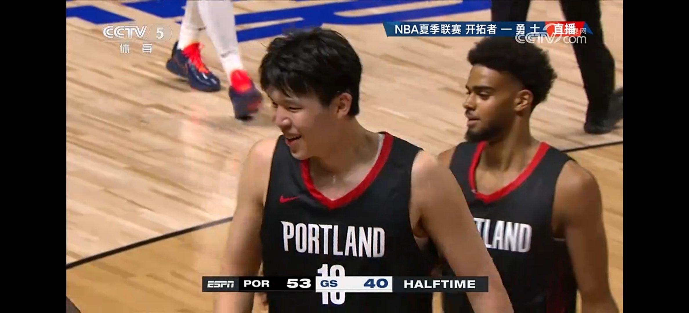 lol英雄攻略-NBA季后赛集结日走向成谜,波特兰开拓者篮板制胜,悬念犹存,团队化学反应显著的简单介绍