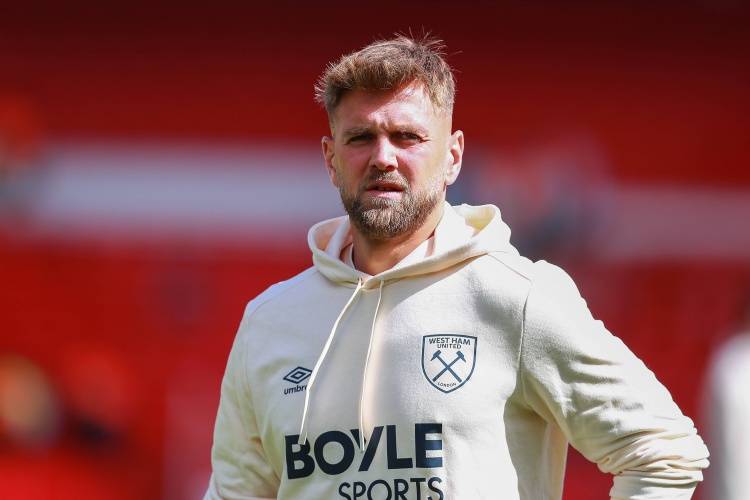 lol新英雄-西汉姆转会期内部沟通,志在欧冠名次提升,压力陡增,更衣室氛围转暖的简单介绍