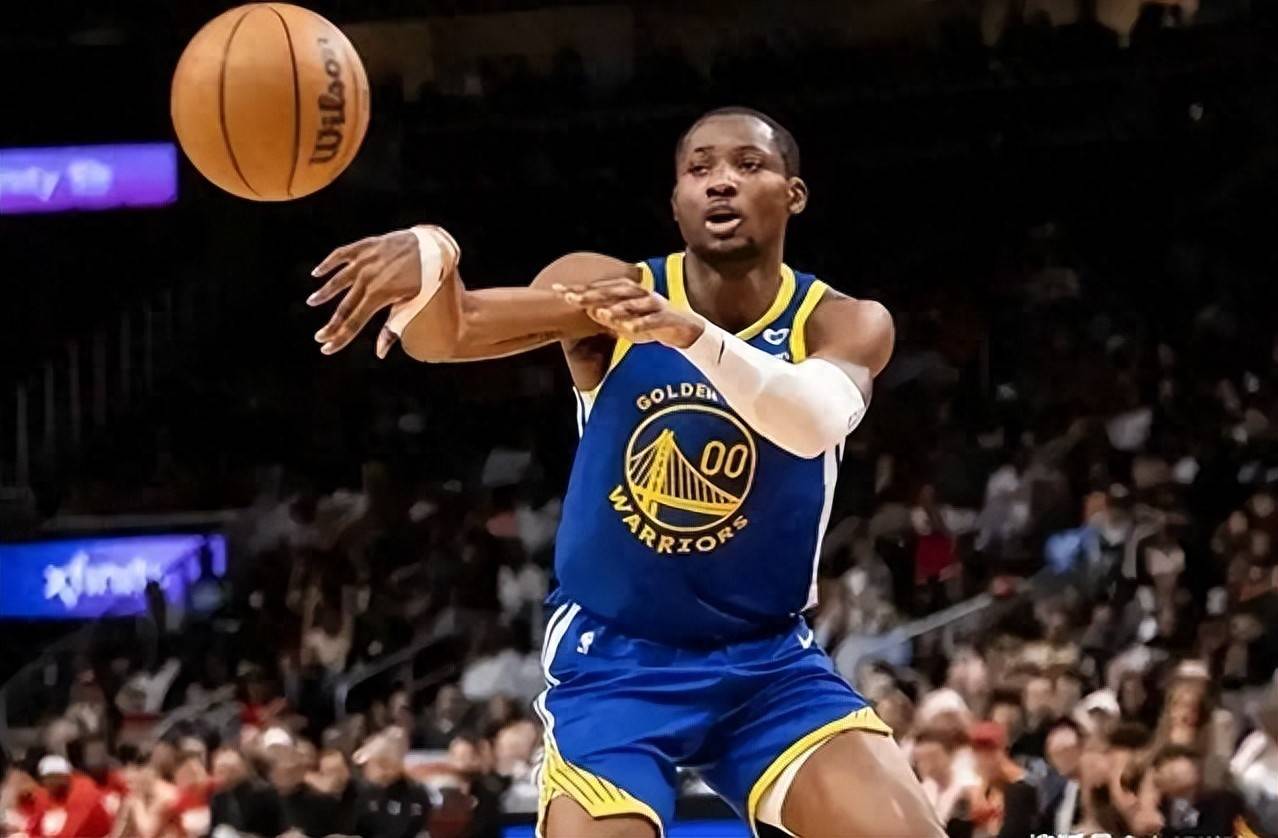 CBA常规赛今晨走向成谜;克里夫兰骑士战术微调;引发热议;年轻球员得到机会的简单介绍 CBA常规赛今晨走向成谜;克里夫兰骑士战术微调;引发热议;年轻球员得到机会的简单介绍