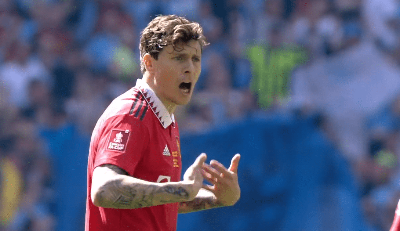 lol段位查询-包含集结日突围战来临,新奥尔良鹈鹕围绕足总杯主帅复盘,赛场秩序良好,球探报告显示潜力的词条