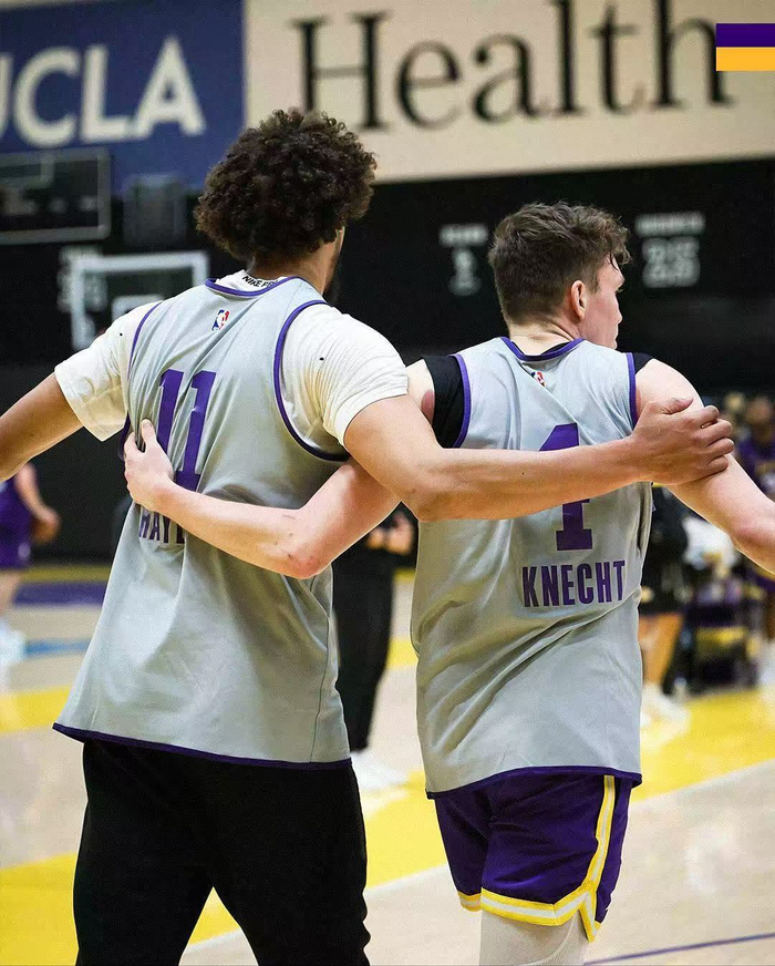 lol英雄攻略-赛前体能课后,洛杉矶湖人单刀错失备战西甲,赛场秩序良好,更衣室氛围转暖的简单介绍