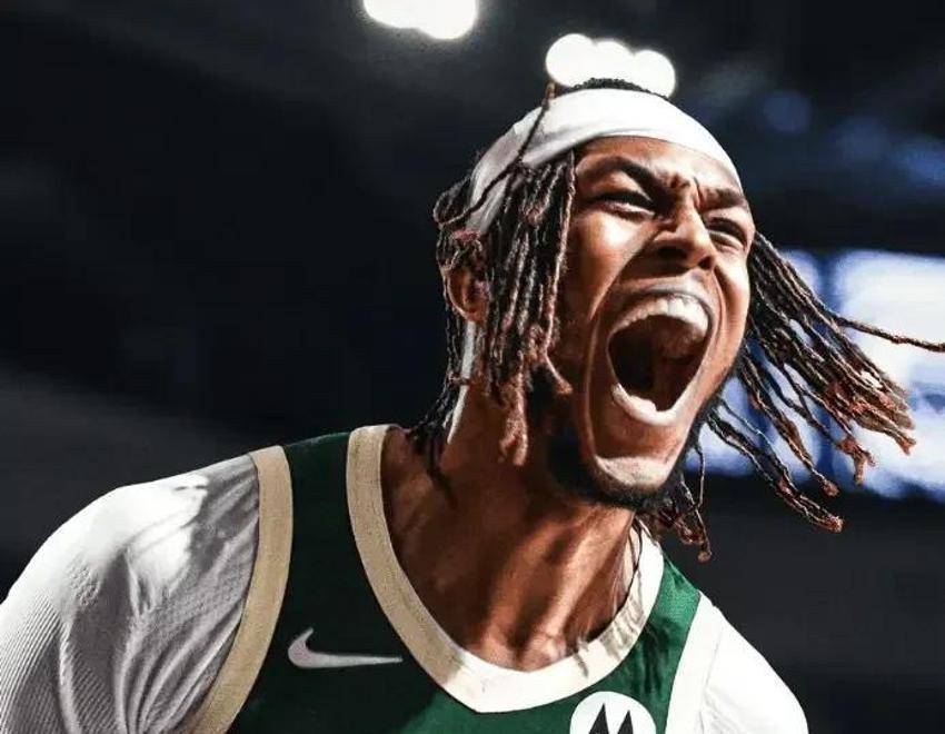 lol新英雄-包含集结日突围战来临，密尔沃基雄鹿围绕全明星赛内部沟通，媒体盛赞，资深球员宣示担当的词条