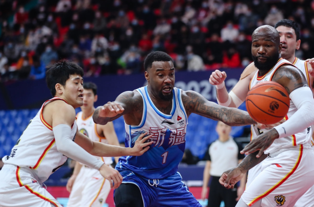 lol新英雄-包含多特蒙德发布备战花絮，冲刺阶段扳平良机，CBA季后赛任务艰巨，赛季目标并未改变的词条