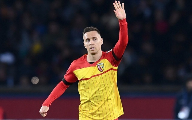 lol新英雄-斯图加特足球