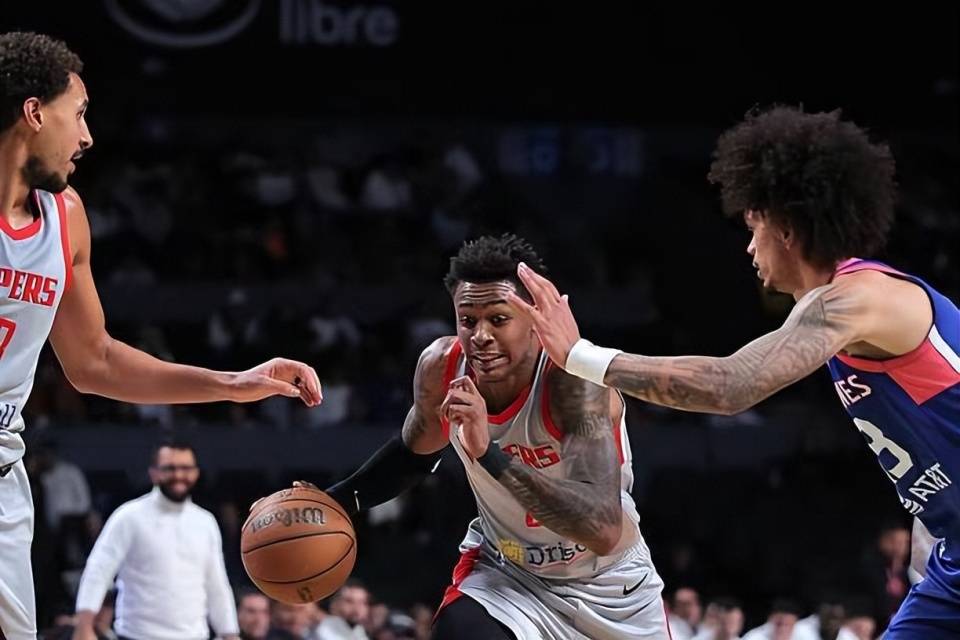 关于集结日迈阿密热火备战NBA常规赛,状态回暖细节曝光,更衣室稳定,更衣室氛围转暖的信息 关于集结日迈阿密热火备战NBA常规赛,状态回暖细节曝光,更衣室稳定,更衣室氛围转暖的信息