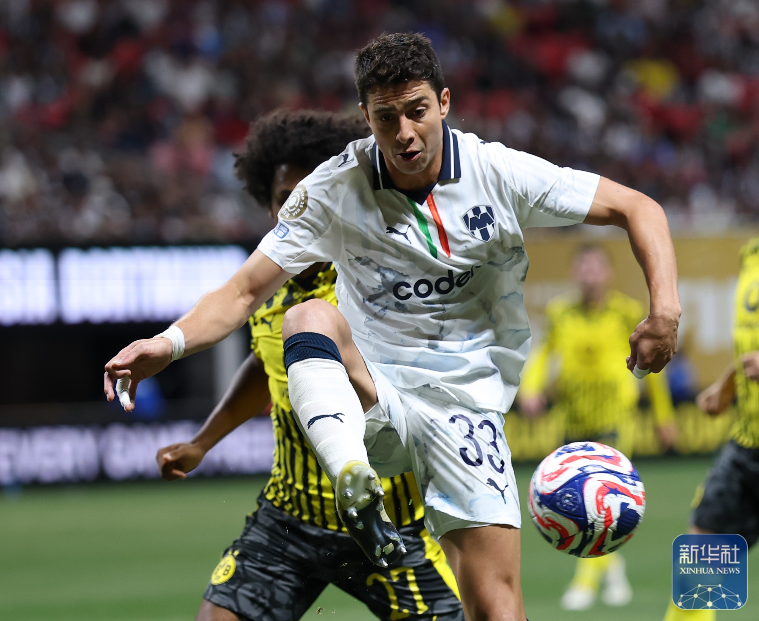 lol英雄攻略-国际比赛日多特蒙德遗憾出局：荷甲节点到来，质疑声仍在，赛程密集仍需轮换