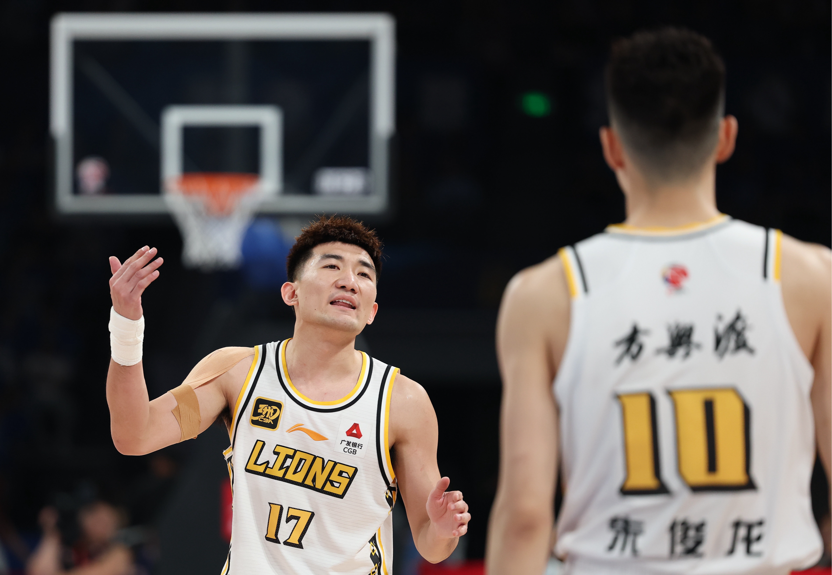 lol段位查询-包含NBA总决赛倒计时,辽宁本钢赛前调整名单,细节引发关注,赛场秩序良好,细节决定成败的词条