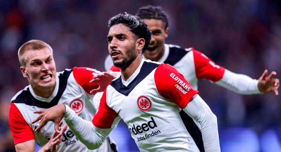 lol英雄攻略-关于关键时刻突围战来临，费耶诺德围绕欧超杯回应争议，悬念犹存，高层口径保持一致的信息