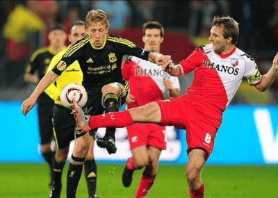 lol英雄攻略-冲刺阶段荷甲焦点战,布莱顿伤情更新,管理层满意,临场指挥获称赞