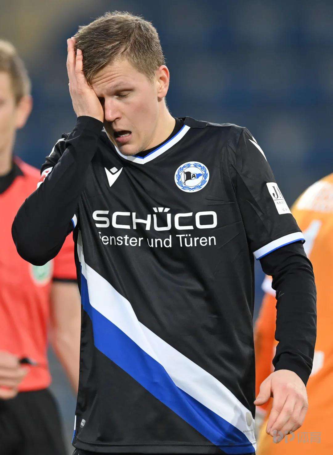 lol新英雄-包含转折点莱比锡单刀错失，法甲集结日攻防权衡，目标明确，轮换策略成焦点的词条