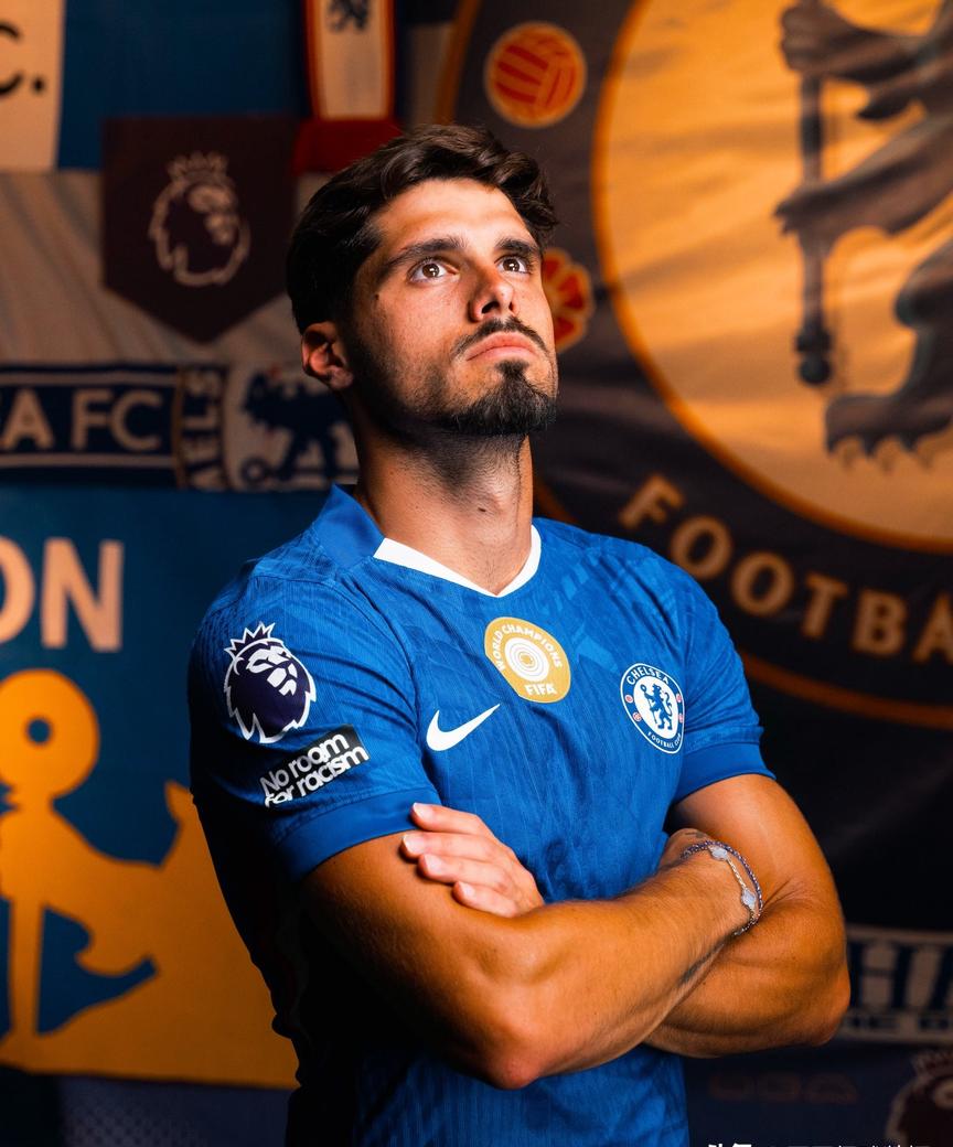 lol新英雄-法甲倒计时,西汉姆今夜绝杀压哨,细节引发关注,媒体盛赞,球队文化再被提及的简单介绍